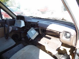 1983 TOYOTA PICK UP 2.4 MT 4X4 Z20955